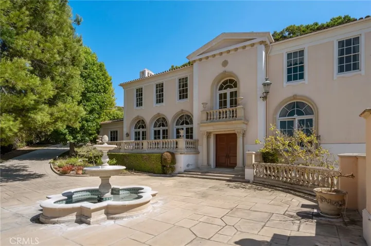 2736 Via Victoria, Palos Verdes Estates, California 90274