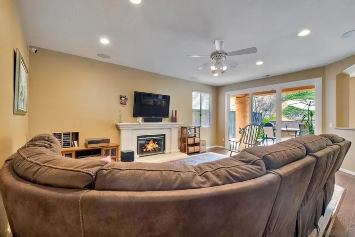 15763 Quiet Valley Lane, Poway, California 92064
