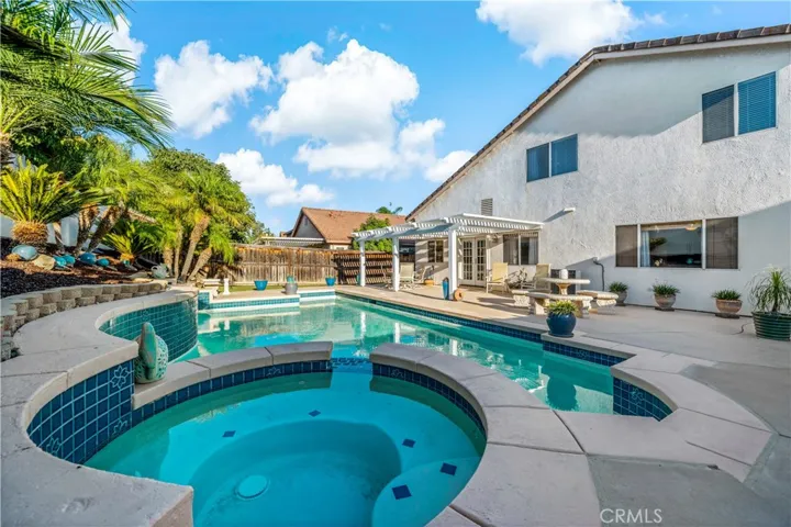 32222 Corte Gardano, Temecula, California 92592