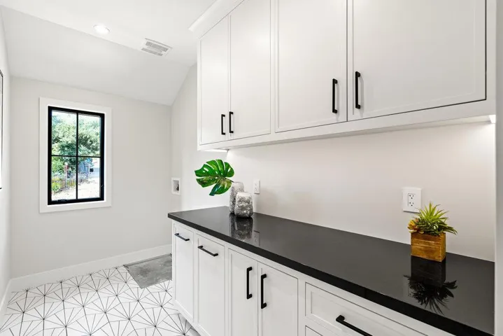 121 Dolton Avenue, San Carlos, California 94070