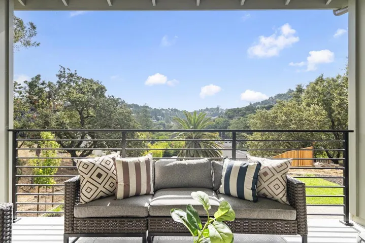 121 Dolton Avenue, San Carlos, California 94070