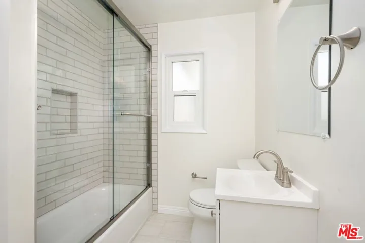 2007 E Villa Street C, Pasadena, California 91107