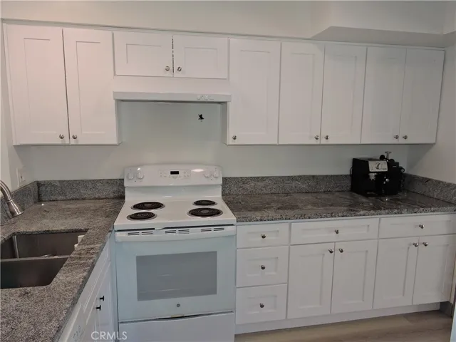 6979 Palm Court 208b, Riverside, California 92506
