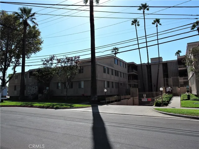 6979 Palm Court 208b, Riverside, California 92506