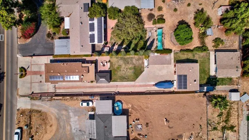 1010 7th Street, Ramona, California 92065