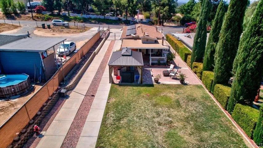 1010 7th Street, Ramona, California 92065