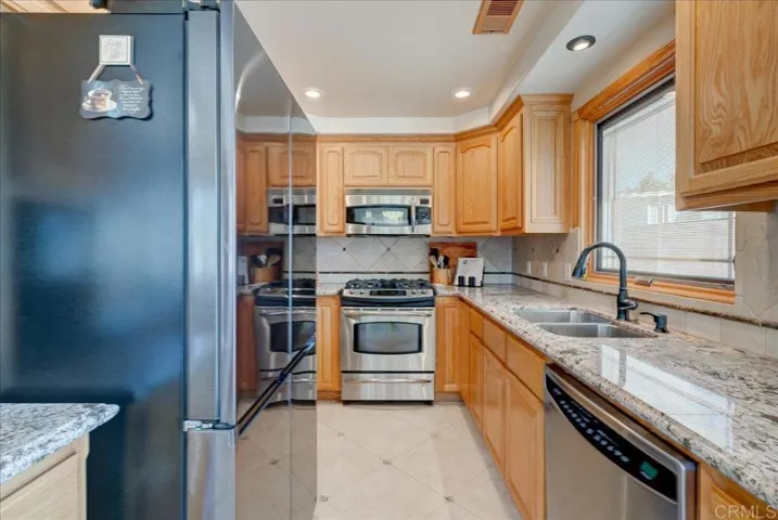 1010 7th Street, Ramona, California 92065