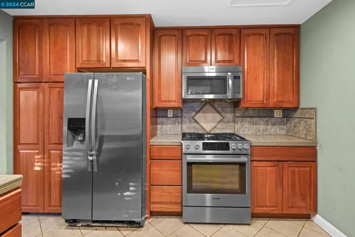 2419 Warren Rd, Walnut Creek, California 94595
