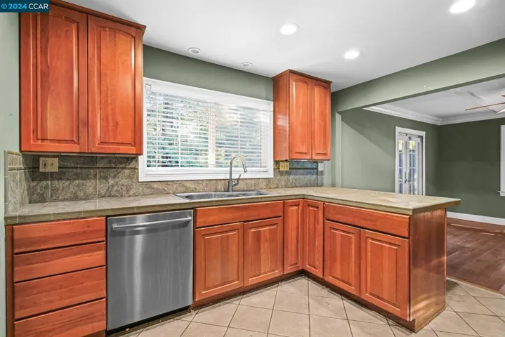 2419 Warren Rd, Walnut Creek, California 94595