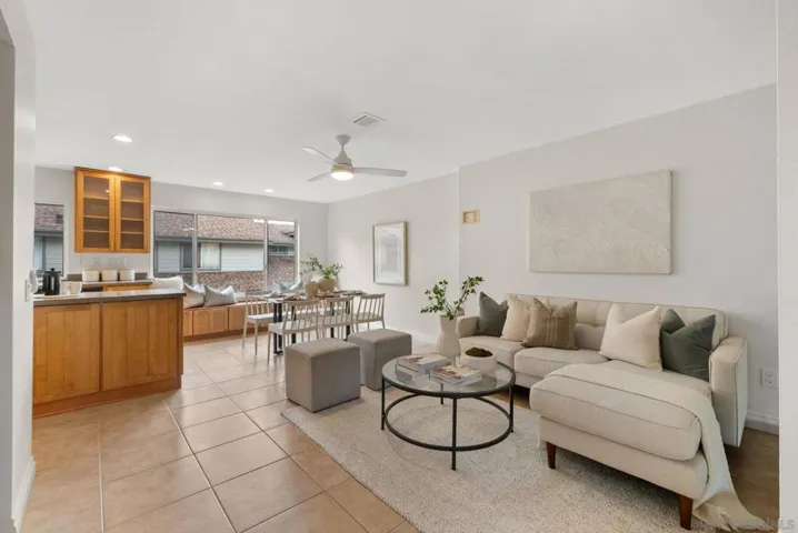 3289 Old Bridgeport Way, San Diego, California 92111