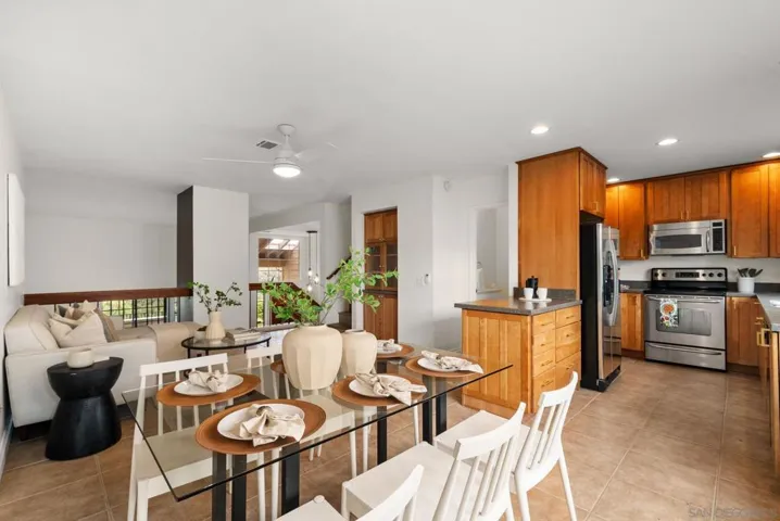 3289 Old Bridgeport Way, San Diego, California 92111