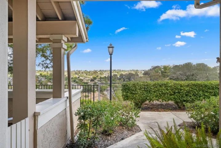 3289 Old Bridgeport Way, San Diego, California 92111