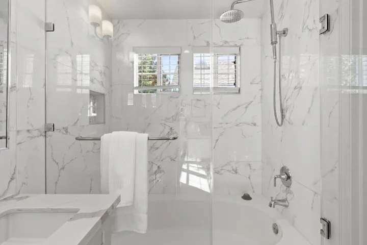 73 Chester Circle, Los Altos, California 94022