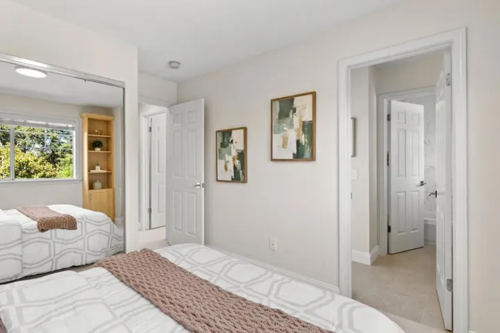 73 Chester Circle, Los Altos, California 94022