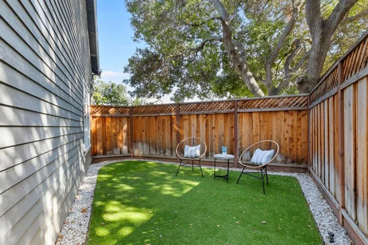 73 Chester Circle, Los Altos, California 94022