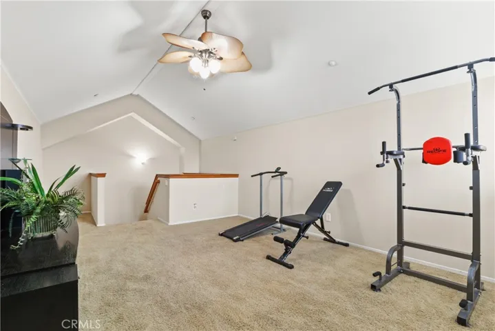 Loft(3rd floor)