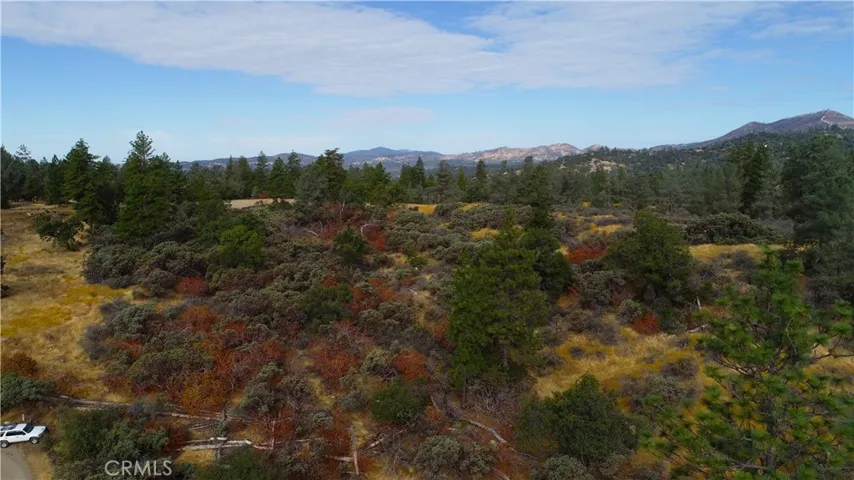 5260 Tip Top Road, Mariposa, California 95338
