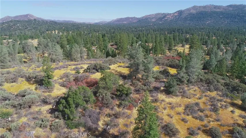 5260 Tip Top Road, Mariposa, California 95338