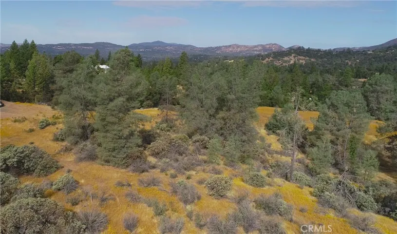 5260 Tip Top Road, Mariposa, California 95338
