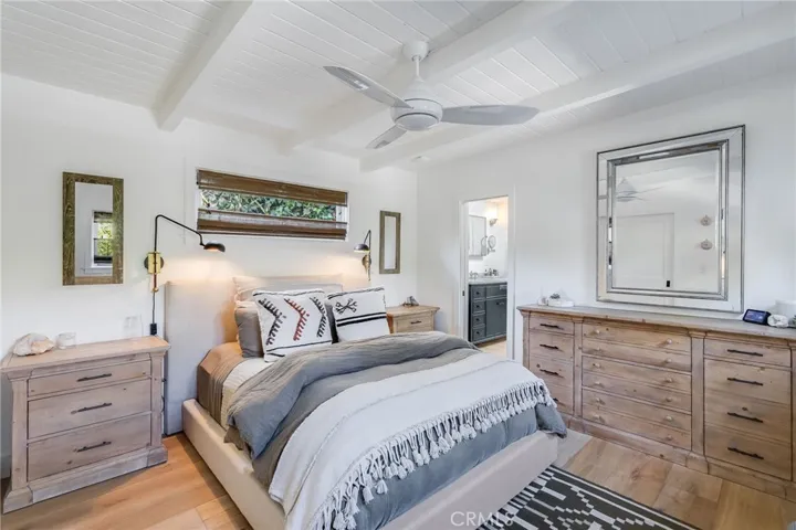 520 Oak Street, Laguna Beach, California 92651