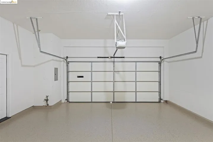 9 Clipper, Oakland, California 94618