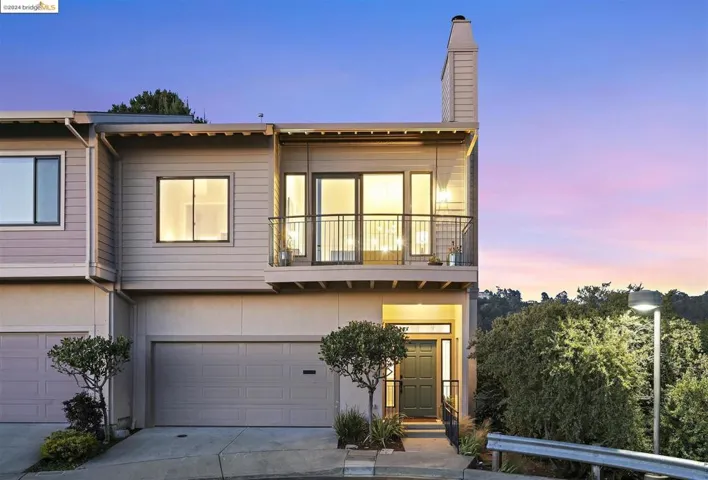 9 Clipper, Oakland, California 94618