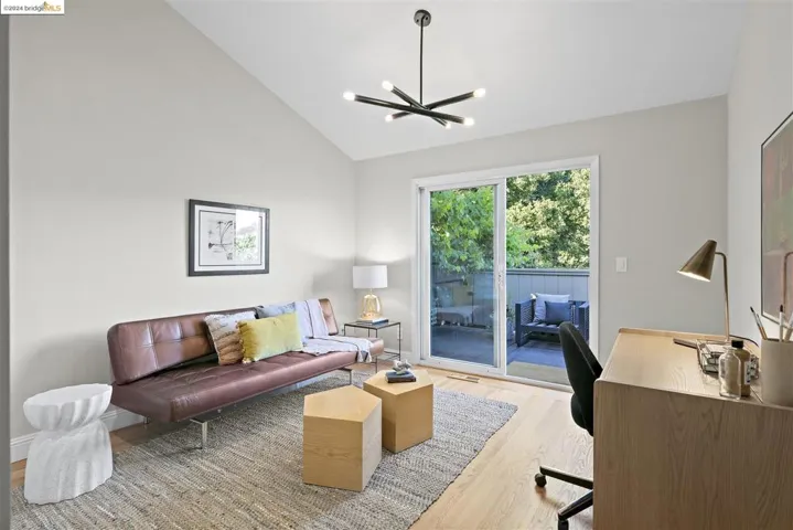 9 Clipper, Oakland, California 94618