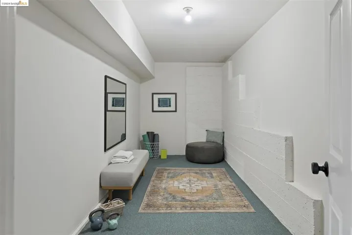9 Clipper, Oakland, California 94618
