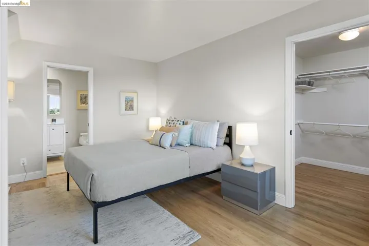 9 Clipper, Oakland, California 94618