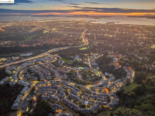 9 Clipper, Oakland, California 94618