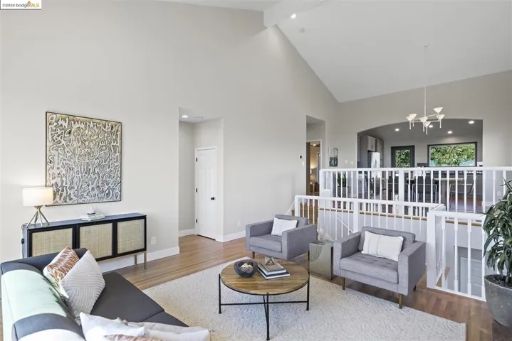 9 Clipper, Oakland, California 94618