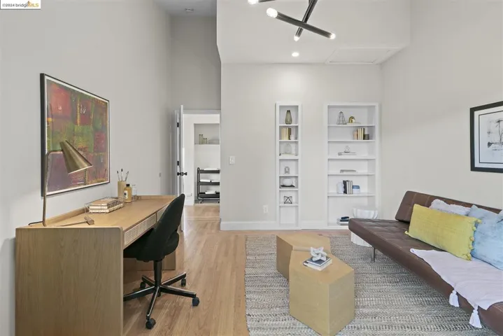 9 Clipper, Oakland, California 94618