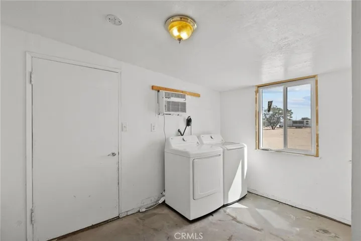 40610 12th Street W, Palmdale, California 93551