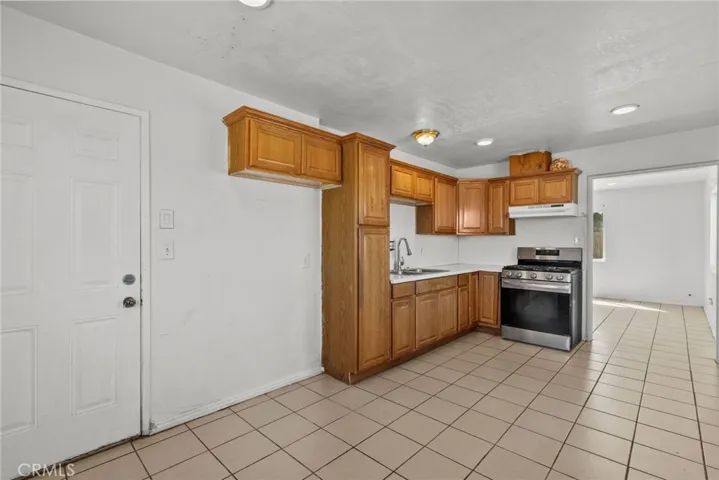 40610 12th Street W, Palmdale, California 93551