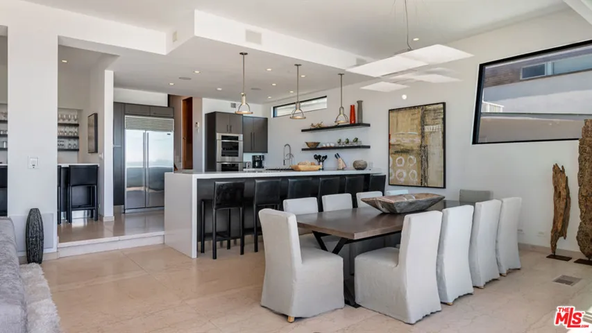 25250 Malibu Road, Malibu, California 90265