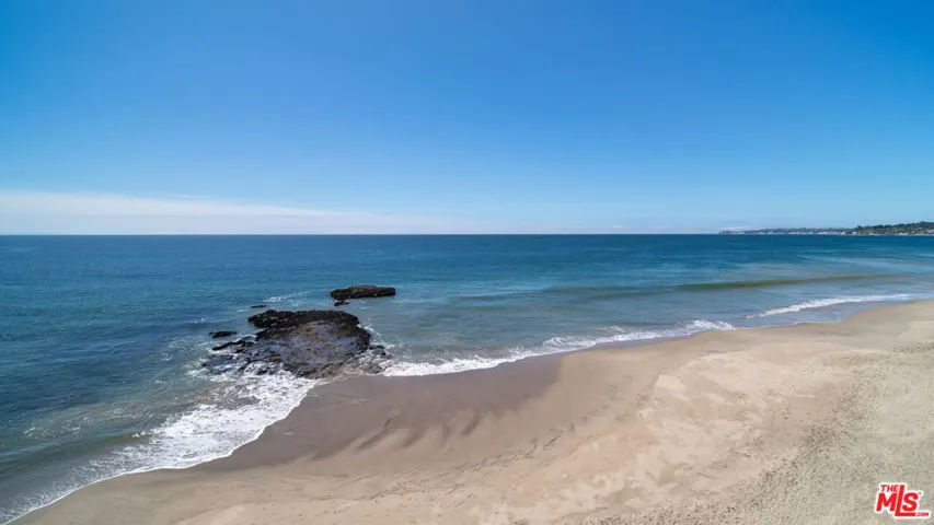 25250 Malibu Road, Malibu, California 90265