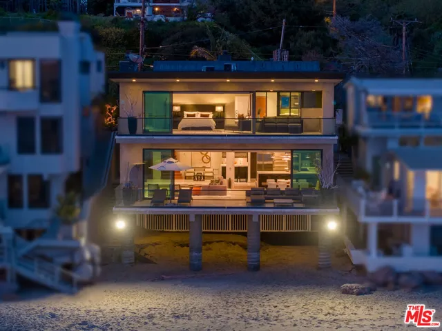 25250 Malibu Road, Malibu, California 90265