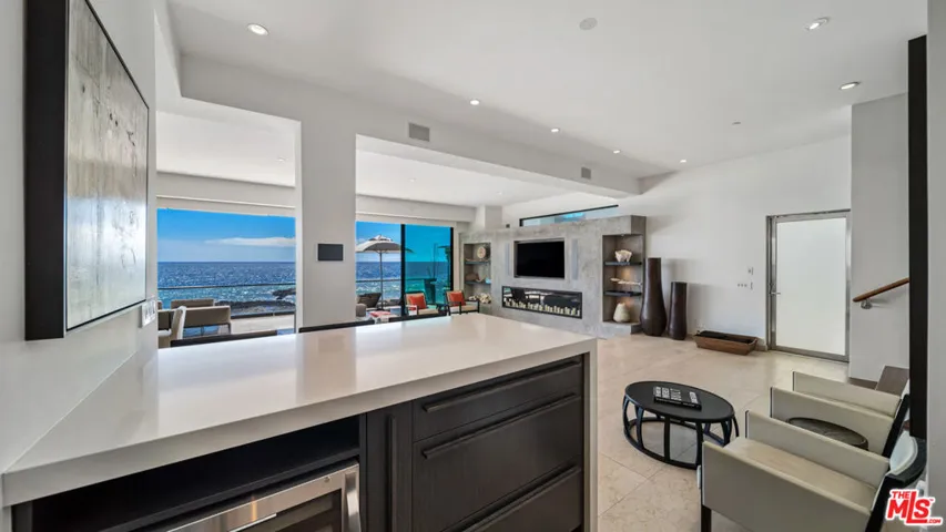 25250 Malibu Road, Malibu, California 90265