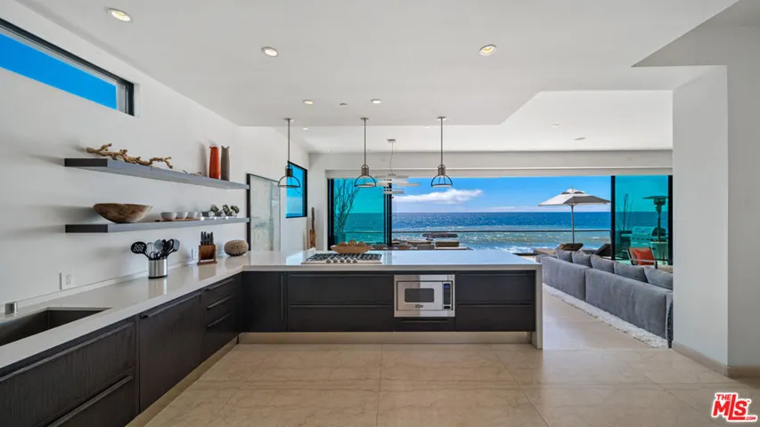 25250 Malibu Road, Malibu, California 90265
