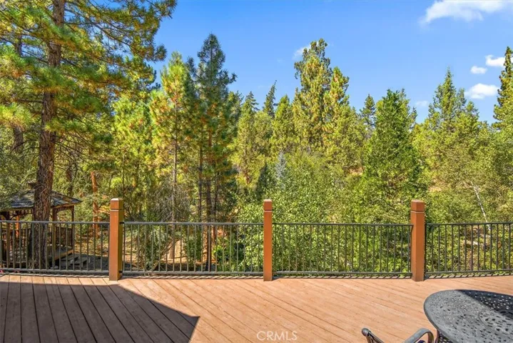 42762 Castlewood Road, Big Bear Lake, California 92315