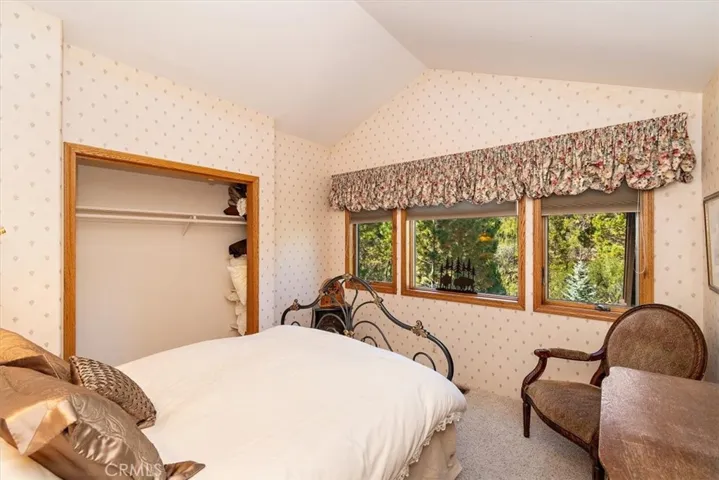 42762 Castlewood Road, Big Bear Lake, California 92315