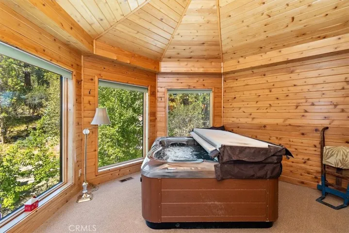 42762 Castlewood Road, Big Bear Lake, California 92315