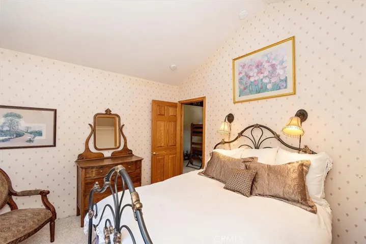 42762 Castlewood Road, Big Bear Lake, California 92315