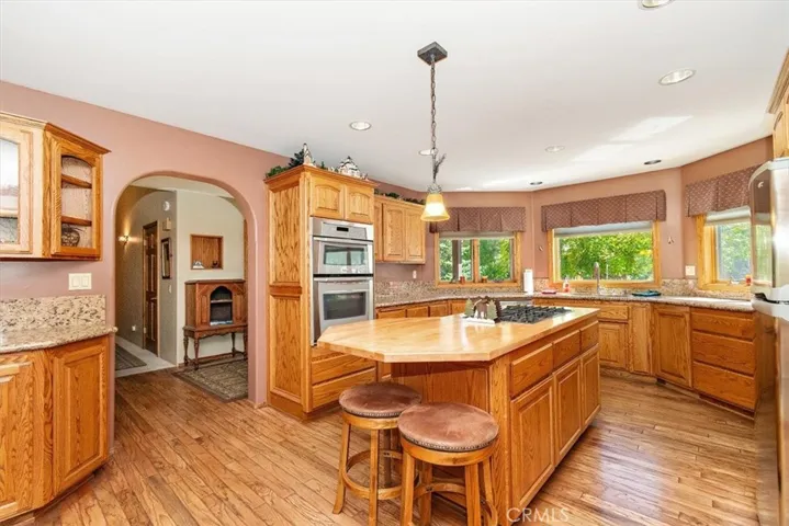 42762 Castlewood Road, Big Bear Lake, California 92315