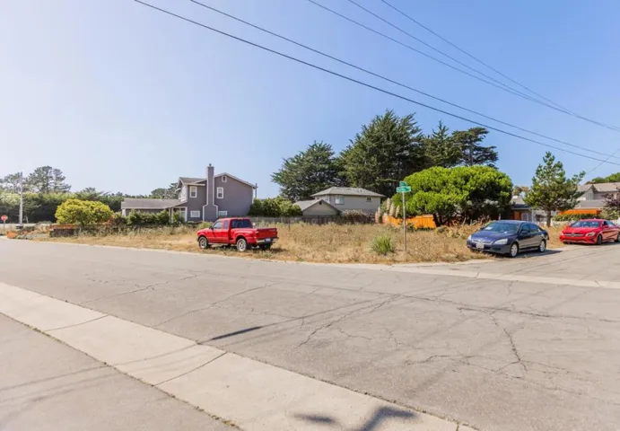 0 037-183-110, Moss Beach, California 94038
