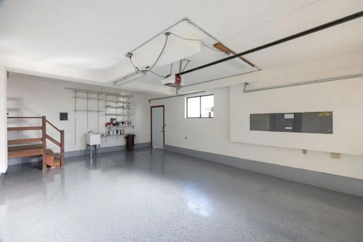 600 California Avenue, Moss Beach, California 94038