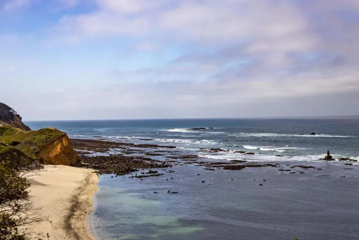 600 California Avenue, Moss Beach, California 94038
