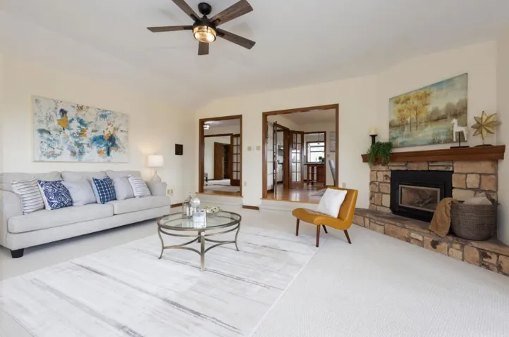 600 California Avenue, Moss Beach, California 94038