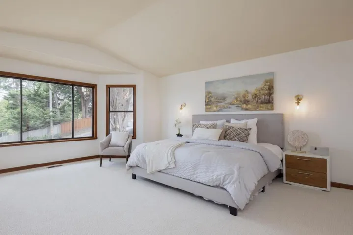 600 California Avenue, Moss Beach, California 94038