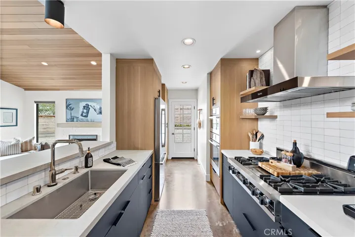 34002 Zarzito Drive, Dana Point, California 92629